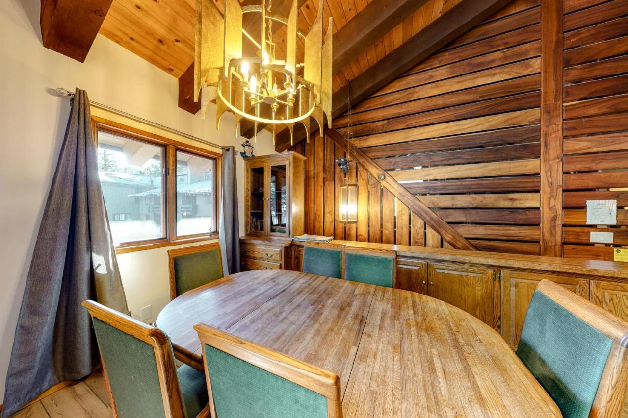 Mammoth Pines 11 Apartment