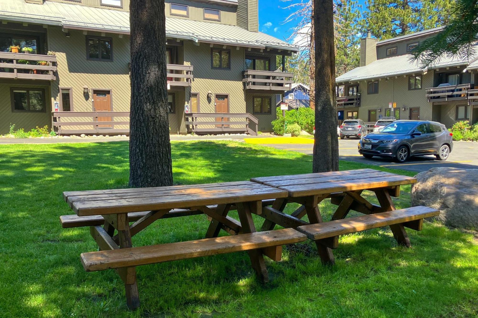 Apartment Mammoth Pines 11 *